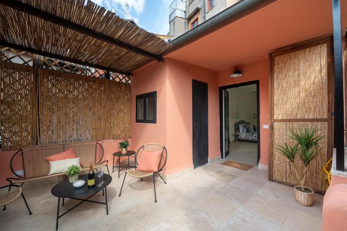 Apartment Trastevere Rooftop Terrace Courtyard Loft *
