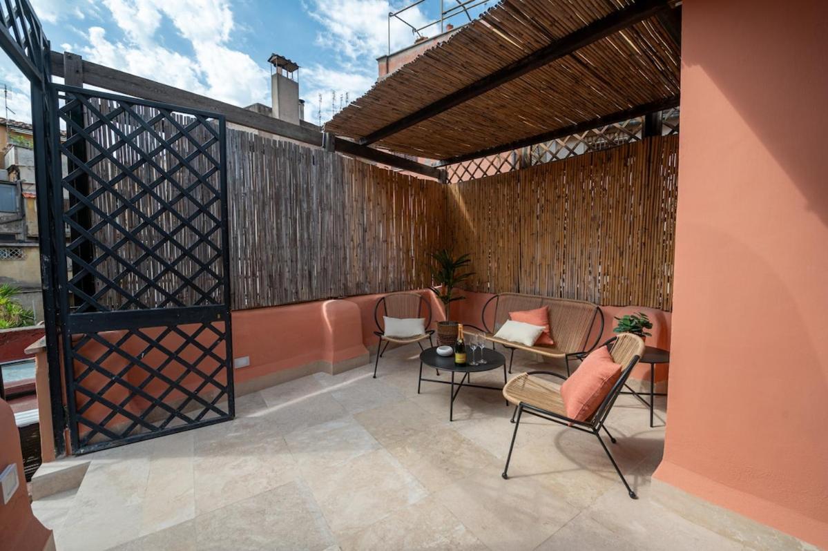 Trastevere Rooftop Terrace Courtyard Loft Rom